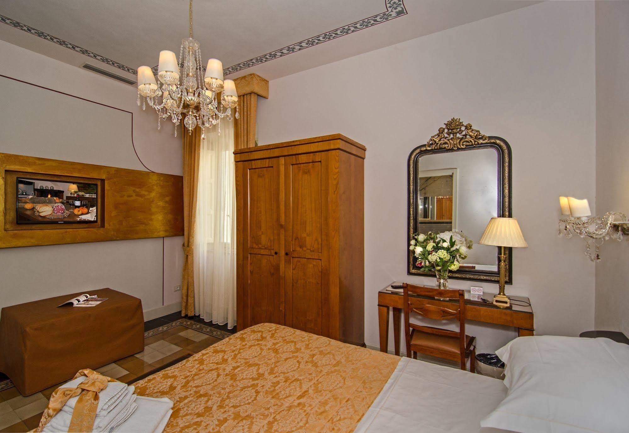 Lucca In Azzurro Maison De Charme מראה חיצוני תמונה